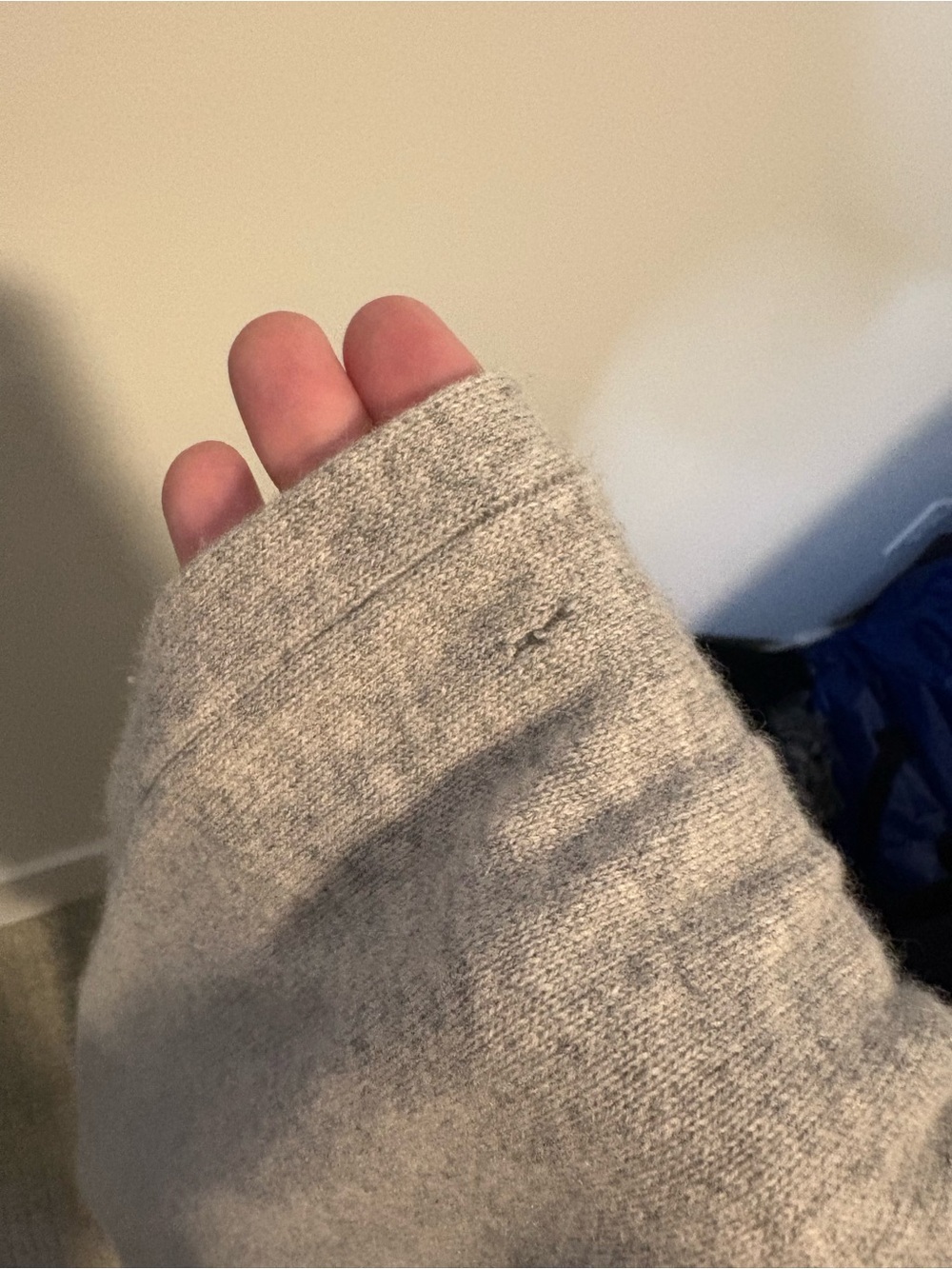 100% Cashmere Open-Front Gray Cardigan and Pants Set - Picture 7 of 8